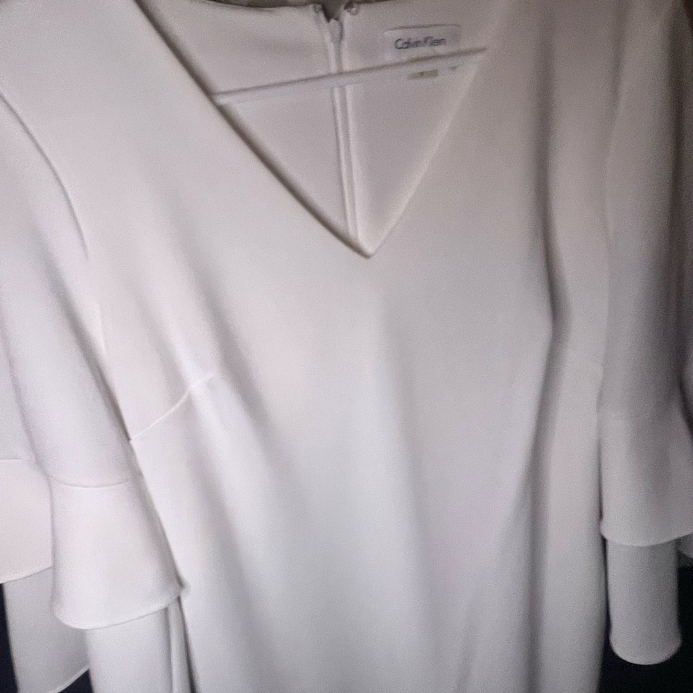 Calvin Klein Off-White V-Neck dress - Picture 3 of 15